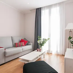 https://pelayo-deluxe-apartments.topbarcelonahotels.com